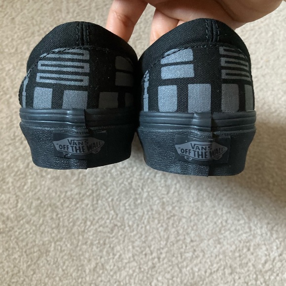 Darth Vader Vans Shoes Size US 6 - Picture 2 of 4